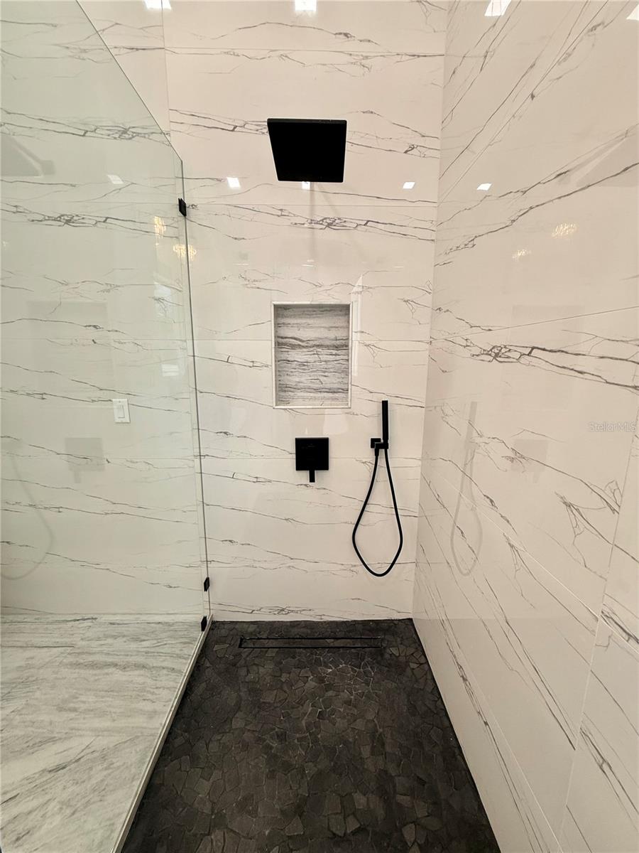 Image 37 of 53 For 5637 Marinell Drive