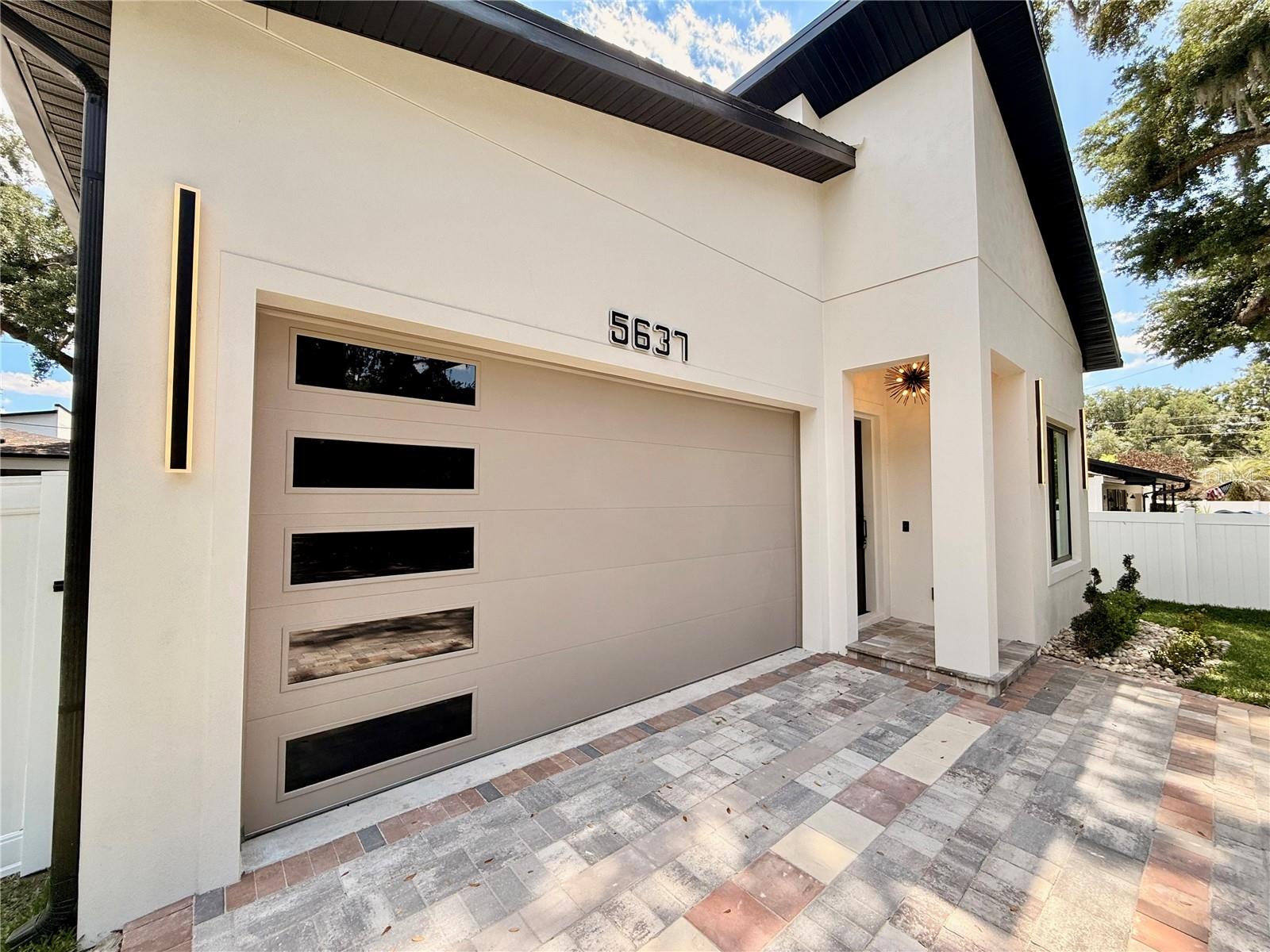 Image 4 of 53 For 5637 Marinell Drive