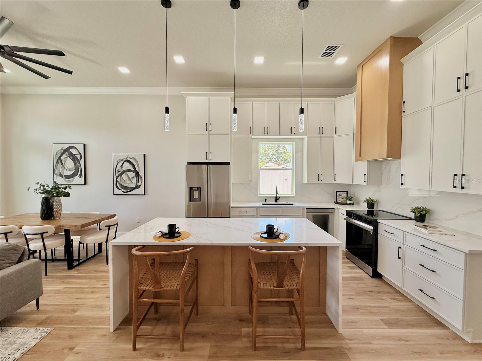 Image 7 of 53 For 5637 Marinell Drive