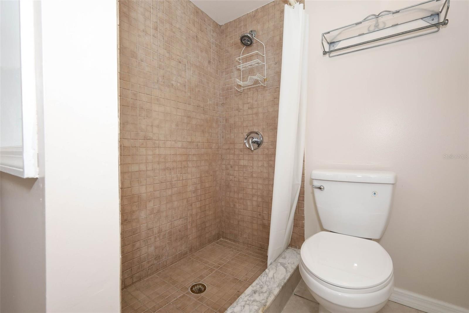 Image 26 of 69 For 200 Maitland Avenue 78