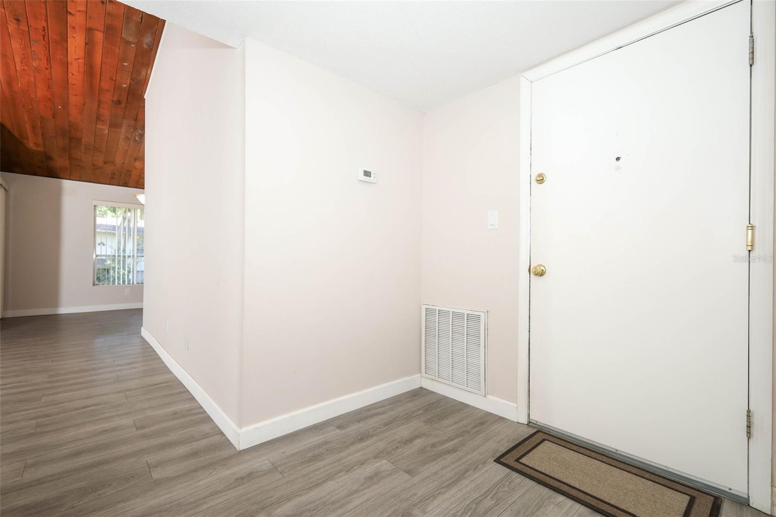 Image 5 of 69 For 200 Maitland Avenue 78