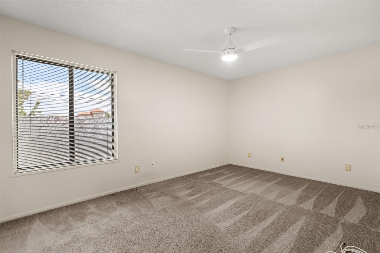 Image 19 of 47 For 170 Maitland Avenue