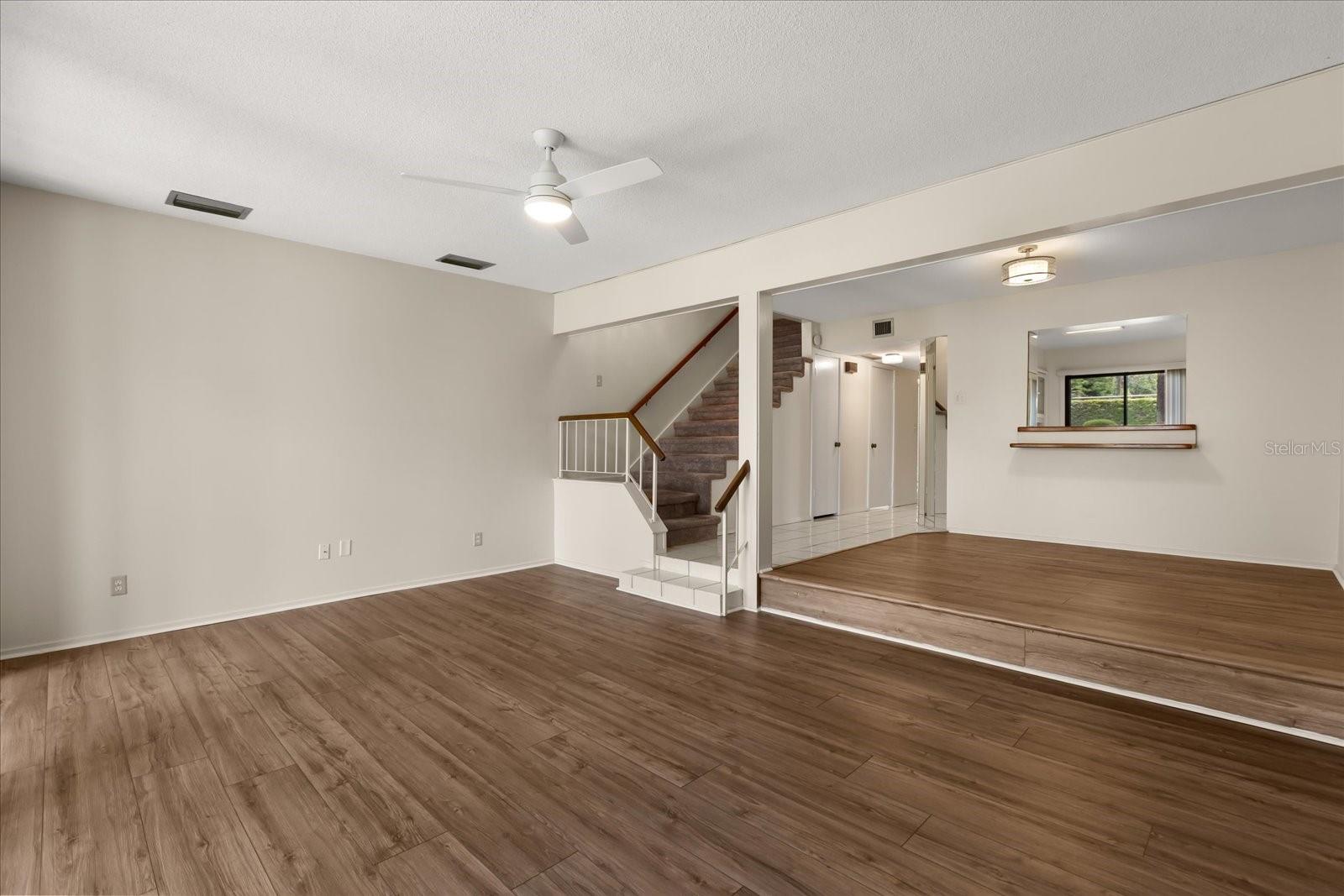 Image 9 of 47 For 170 Maitland Avenue