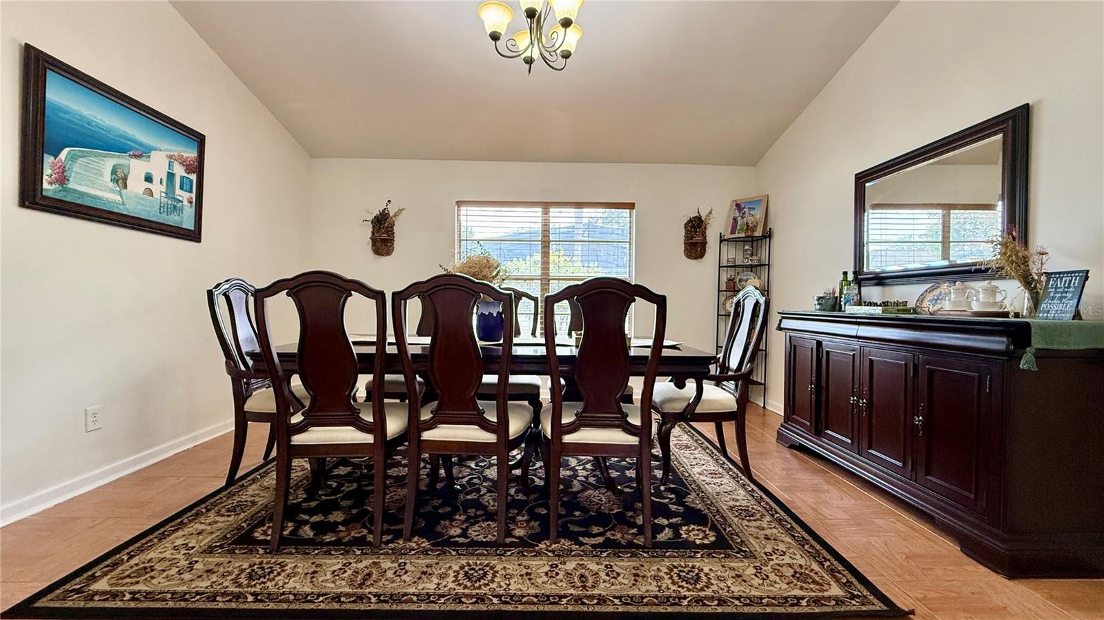 Image 10 of 38 For 125 Teakwood Drive