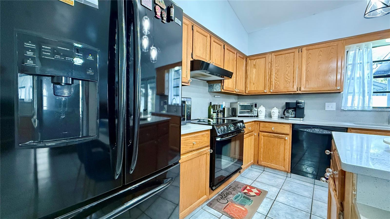 Image 16 of 38 For 125 Teakwood Drive