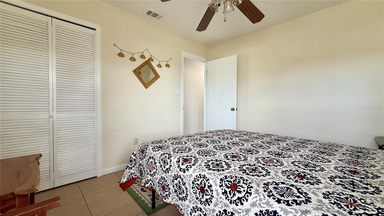 Image 25 of 38 For 125 Teakwood Drive