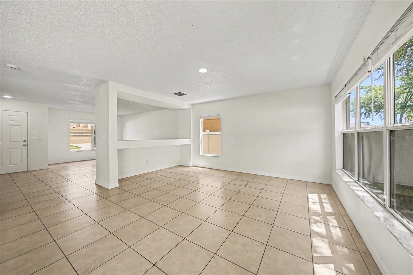 Image 12 of 25 For 16832 Gold Star Court