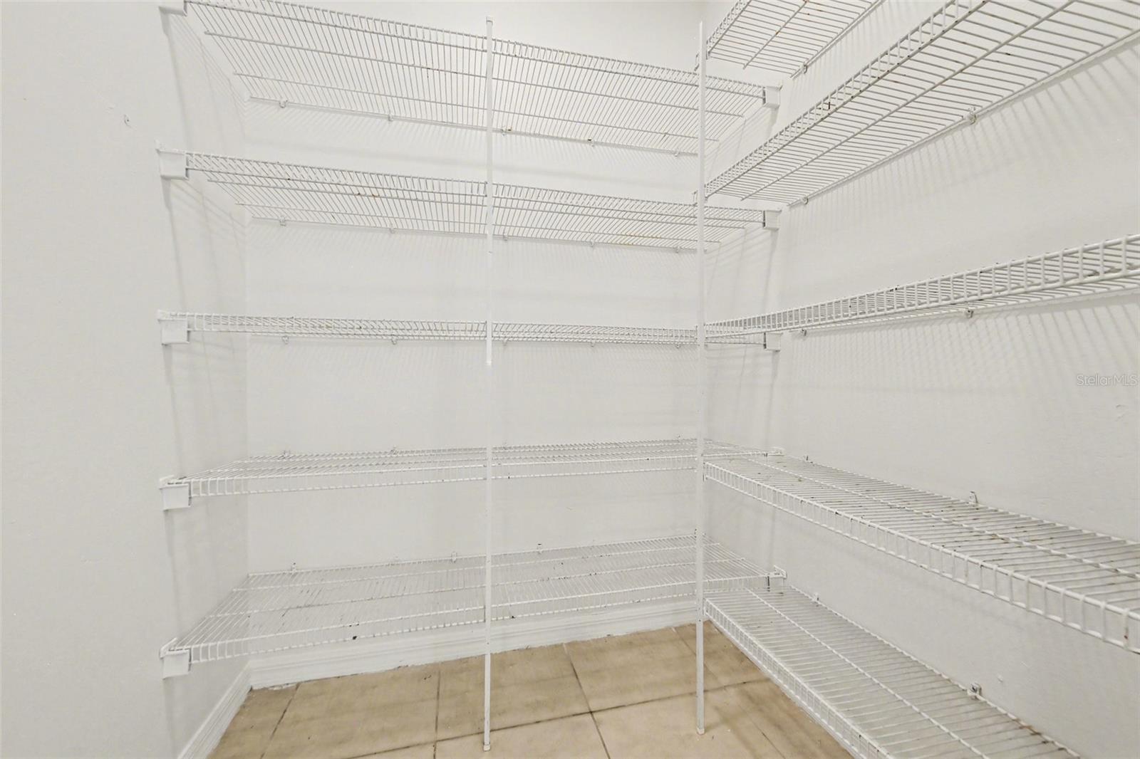 Image 21 of 25 For 16832 Gold Star Court