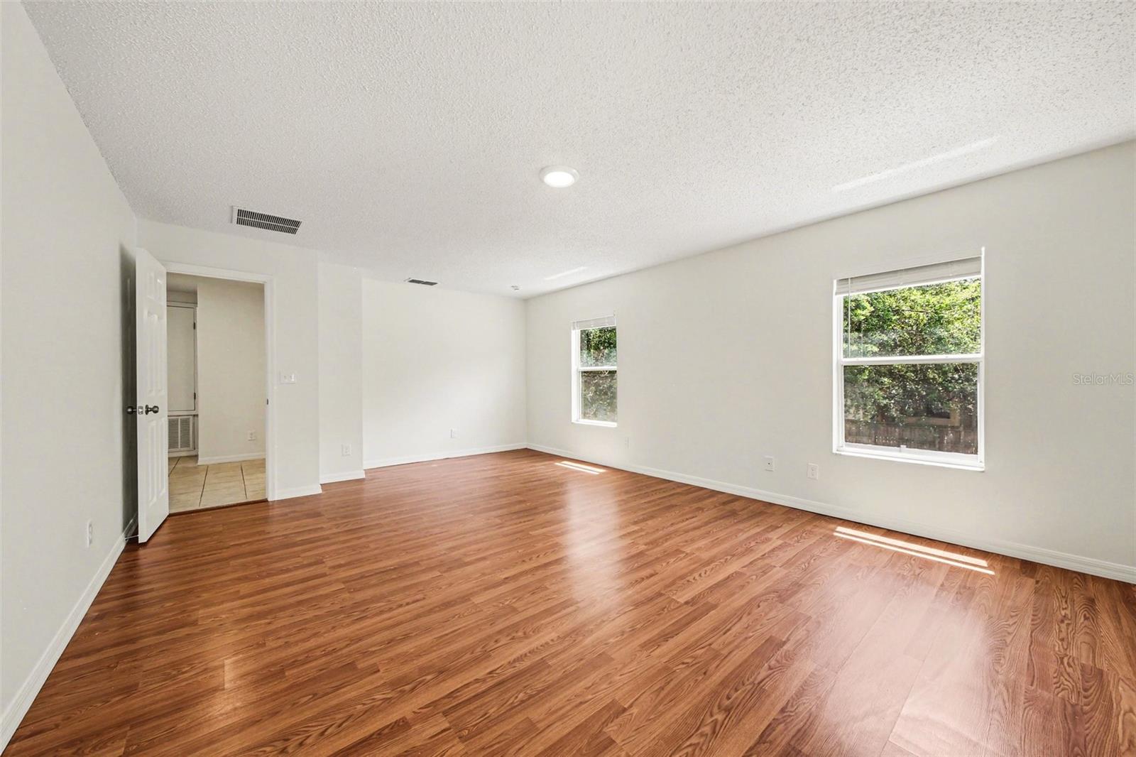 Image 3 of 25 For 16832 Gold Star Court