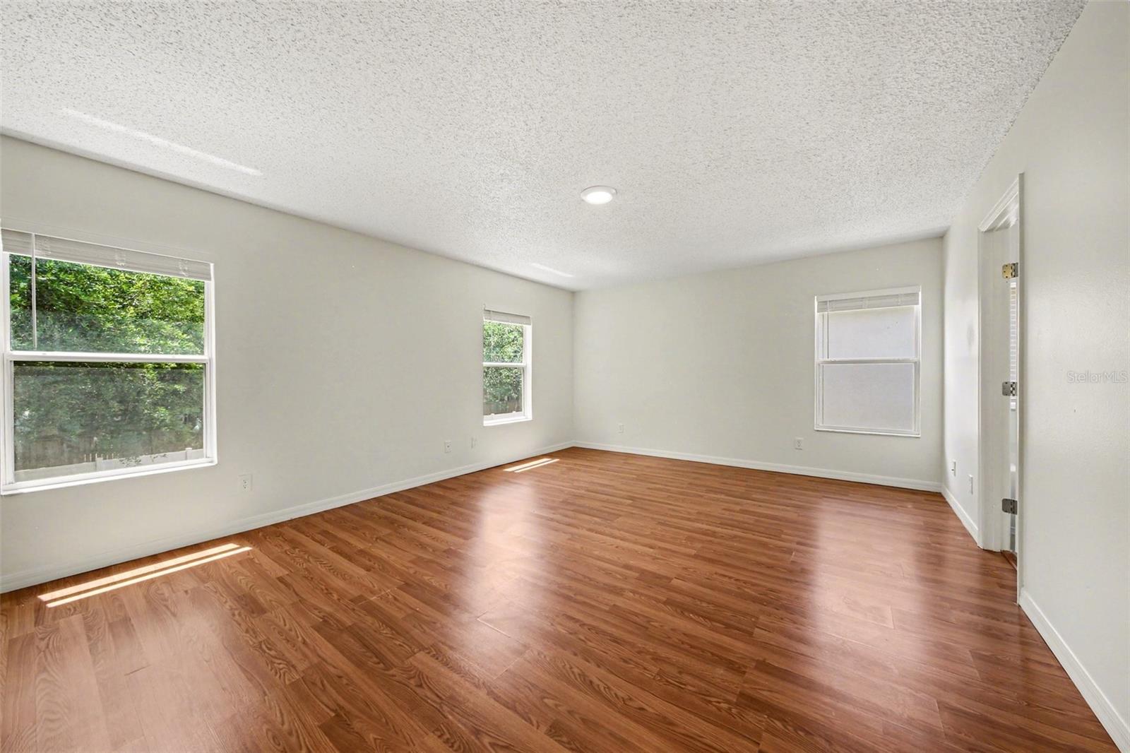 Image 4 of 25 For 16832 Gold Star Court