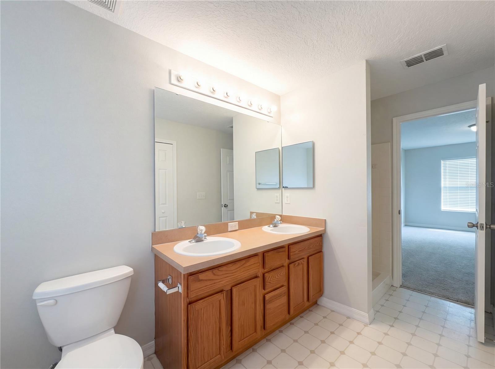 Image 13 of 23 For 1021 Dekleva Drive