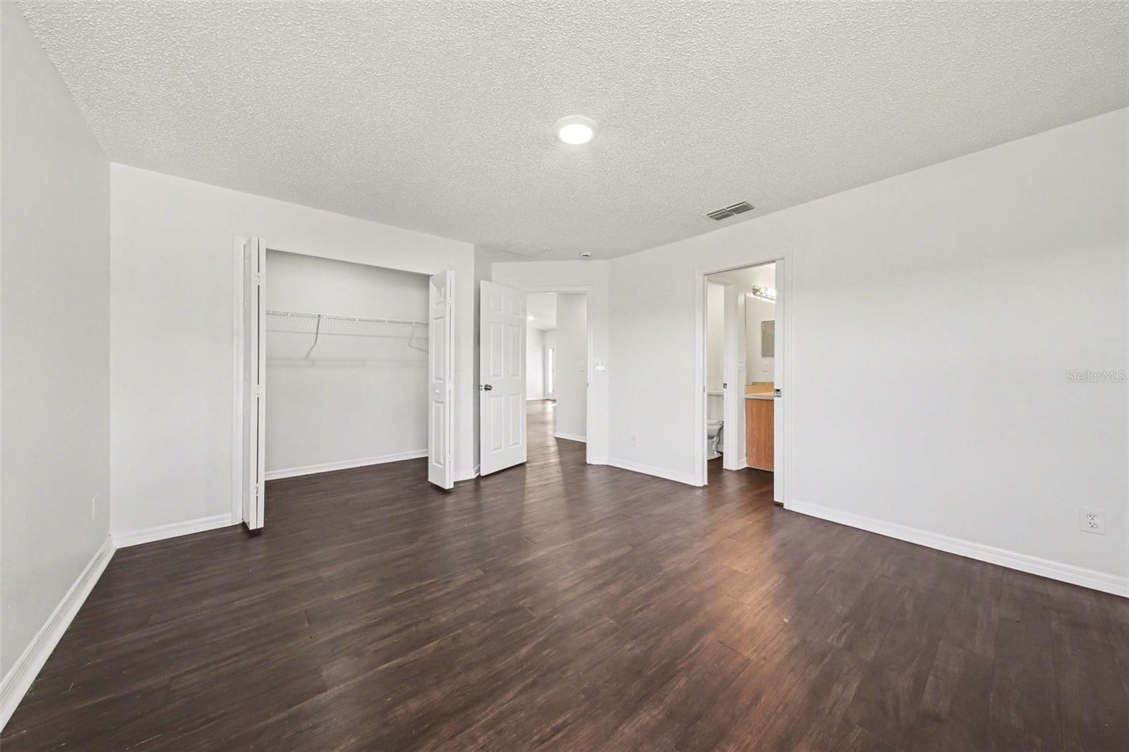 Image 16 of 25 For 1011 Bluegrass Drive