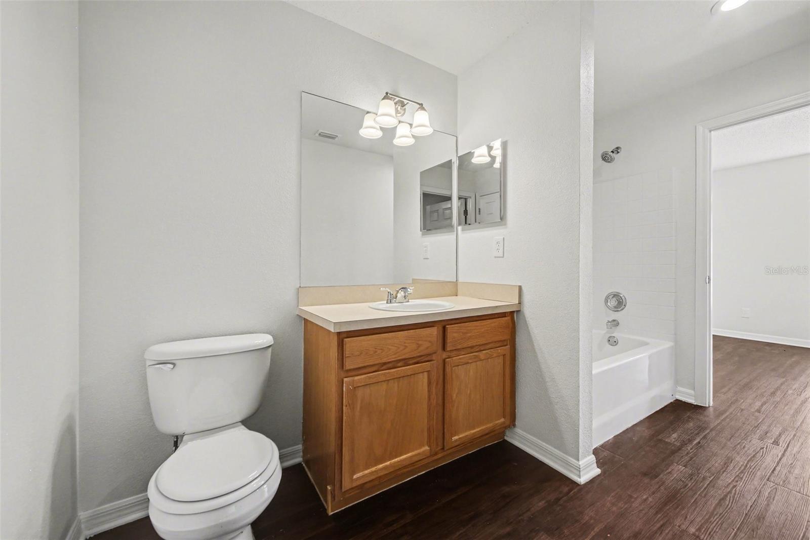 Image 19 of 25 For 1011 Bluegrass Drive