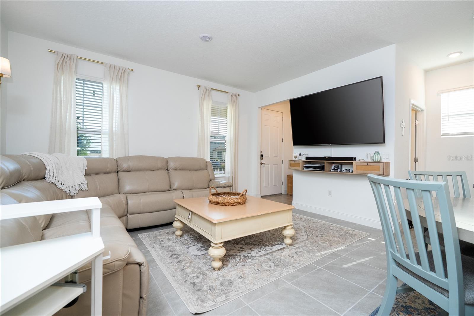 Image 12 of 73 For 12050 Bracco Street