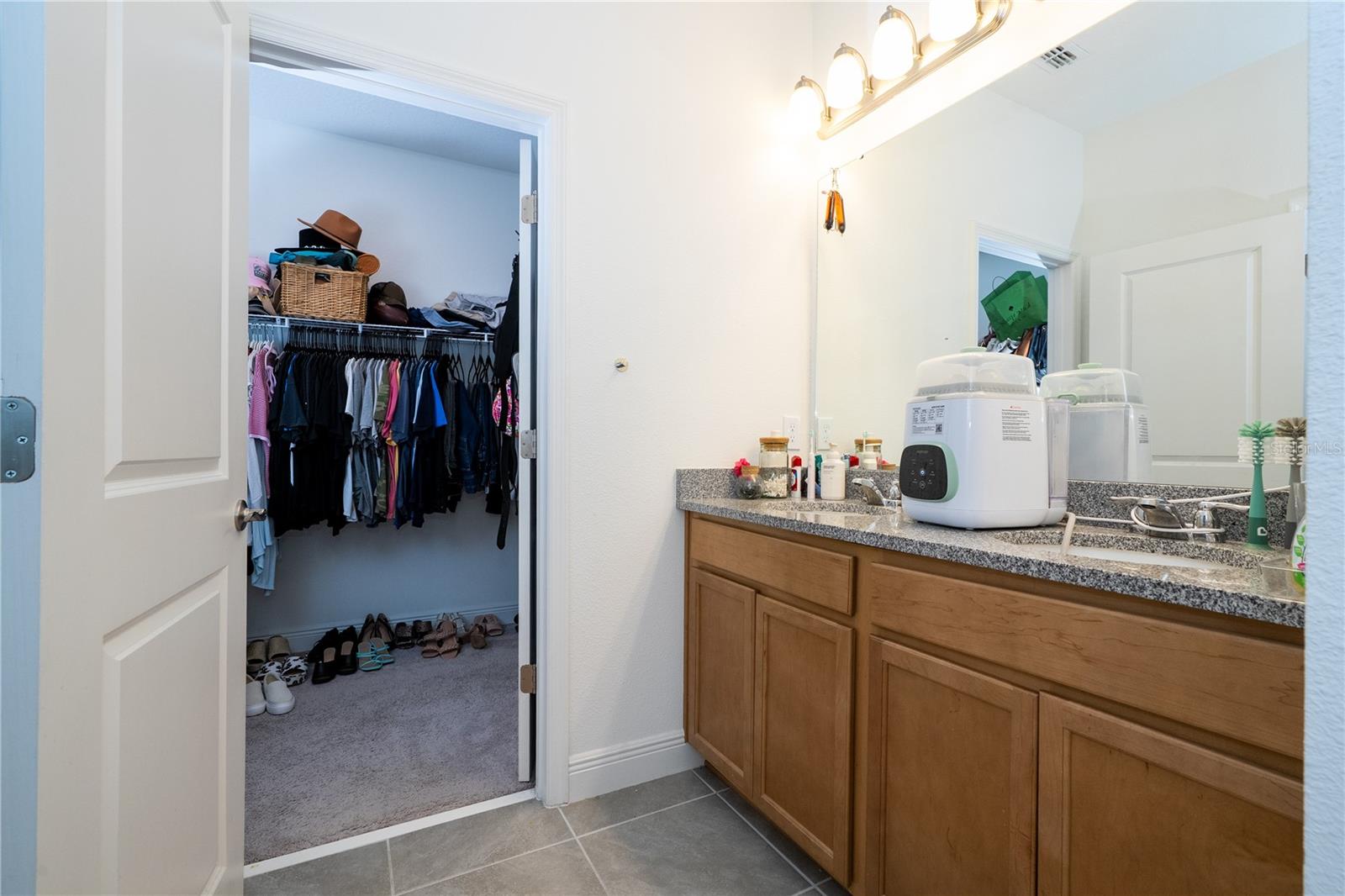 Image 43 of 73 For 12050 Bracco Street