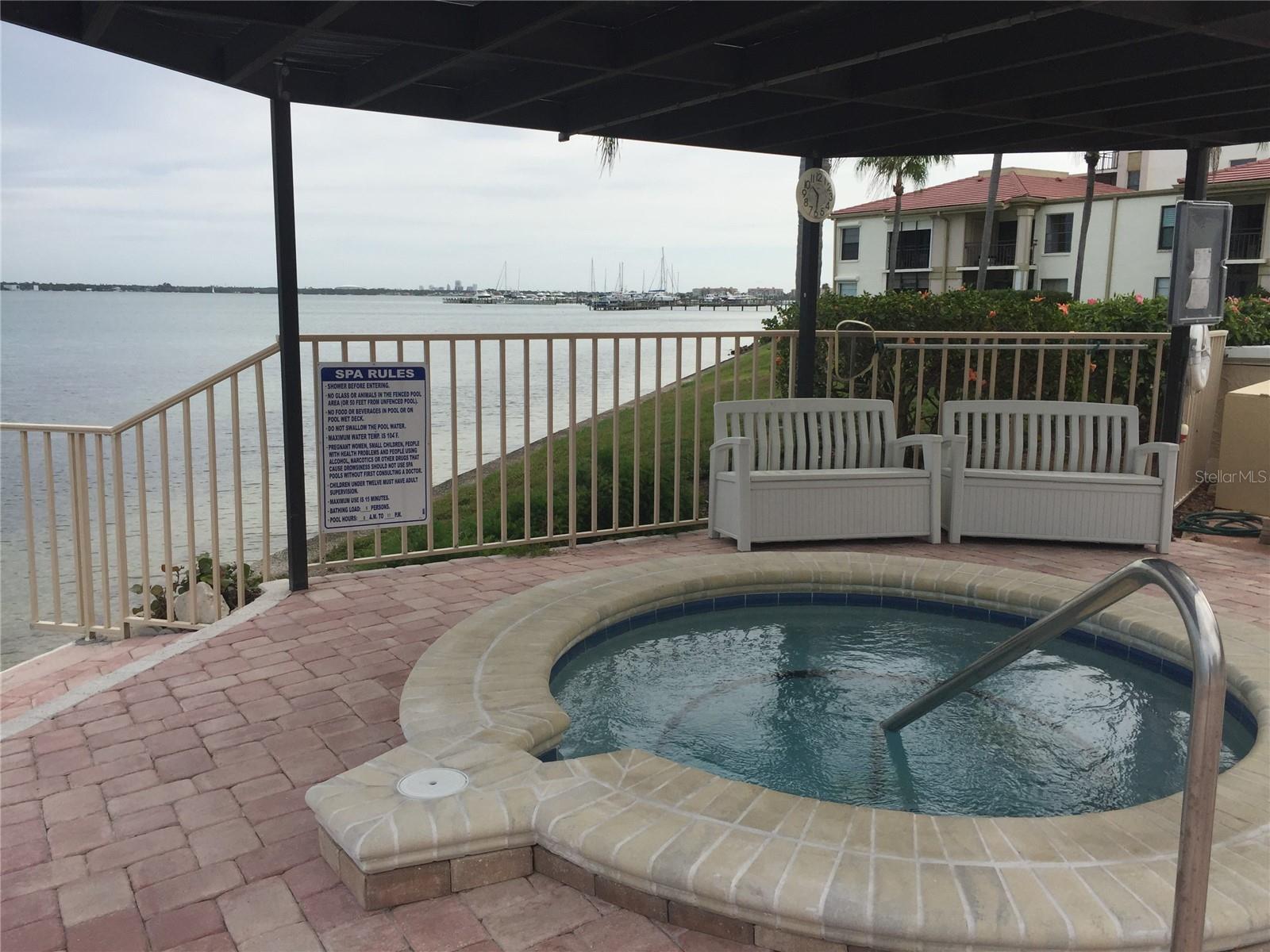 Image 19 of 20 For 6180 Sun Boulevard 115