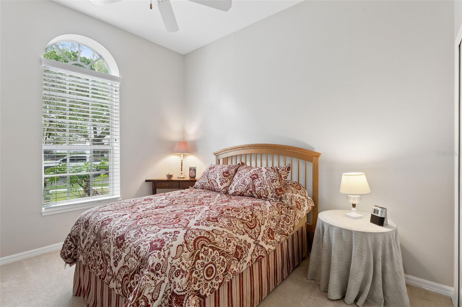 Image 19 of 49 For 3865 Winding Lake Circle