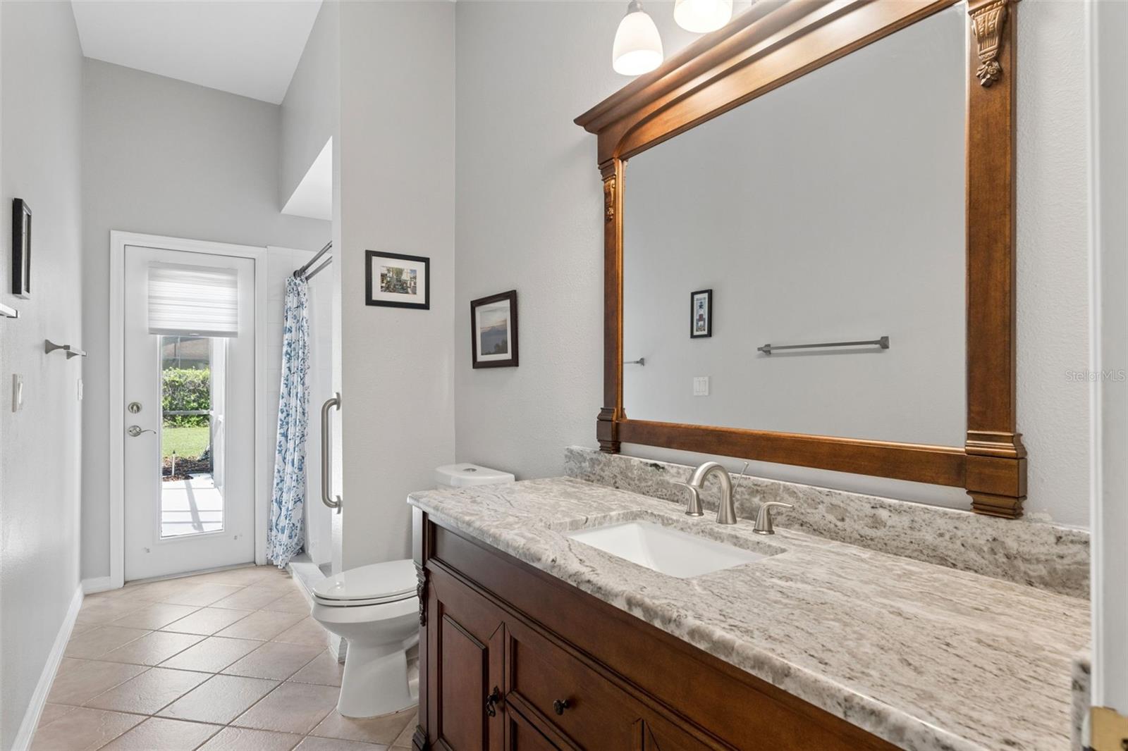 Image 24 of 49 For 3865 Winding Lake Circle