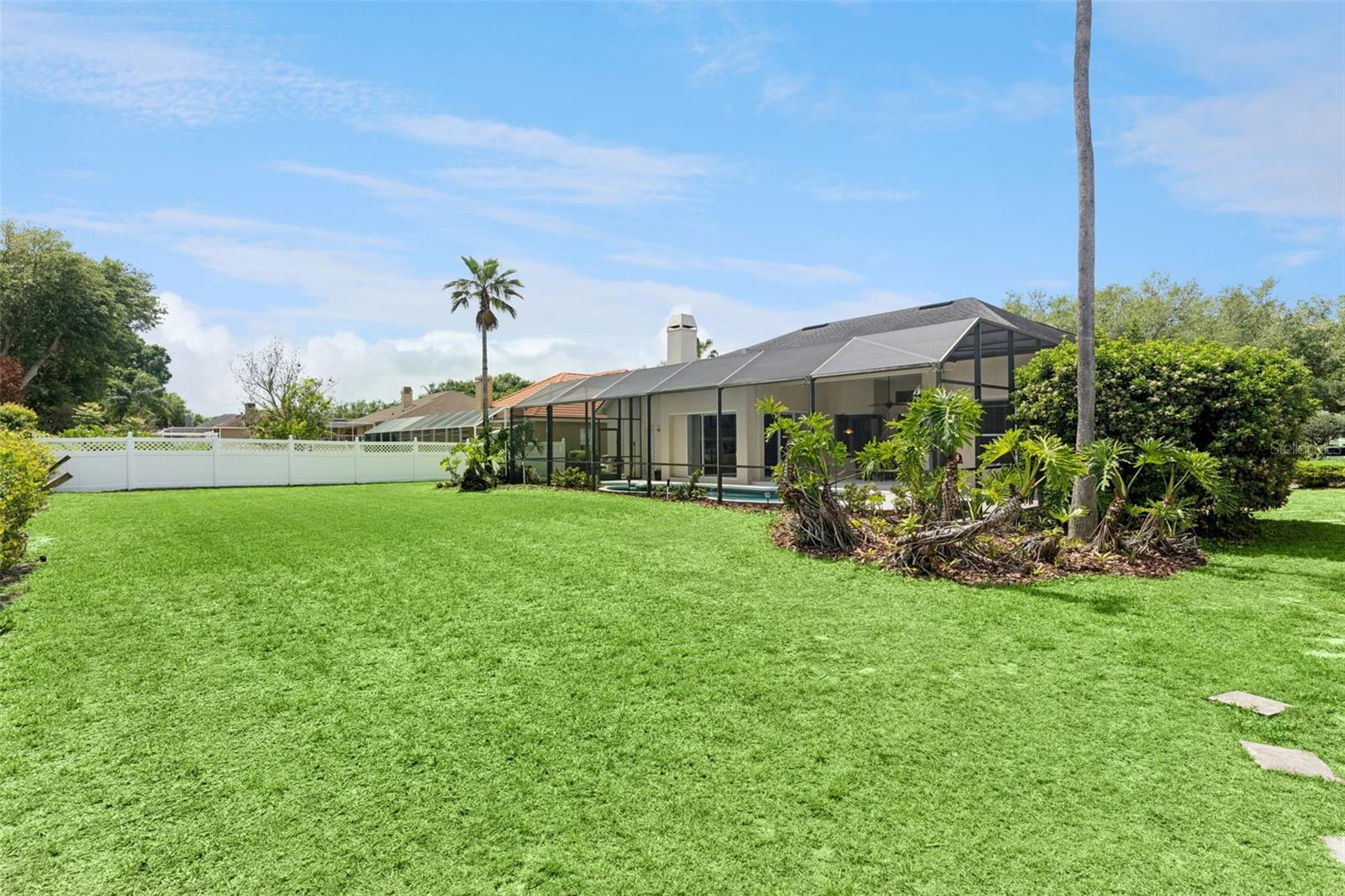 Image 36 of 49 For 3865 Winding Lake Circle