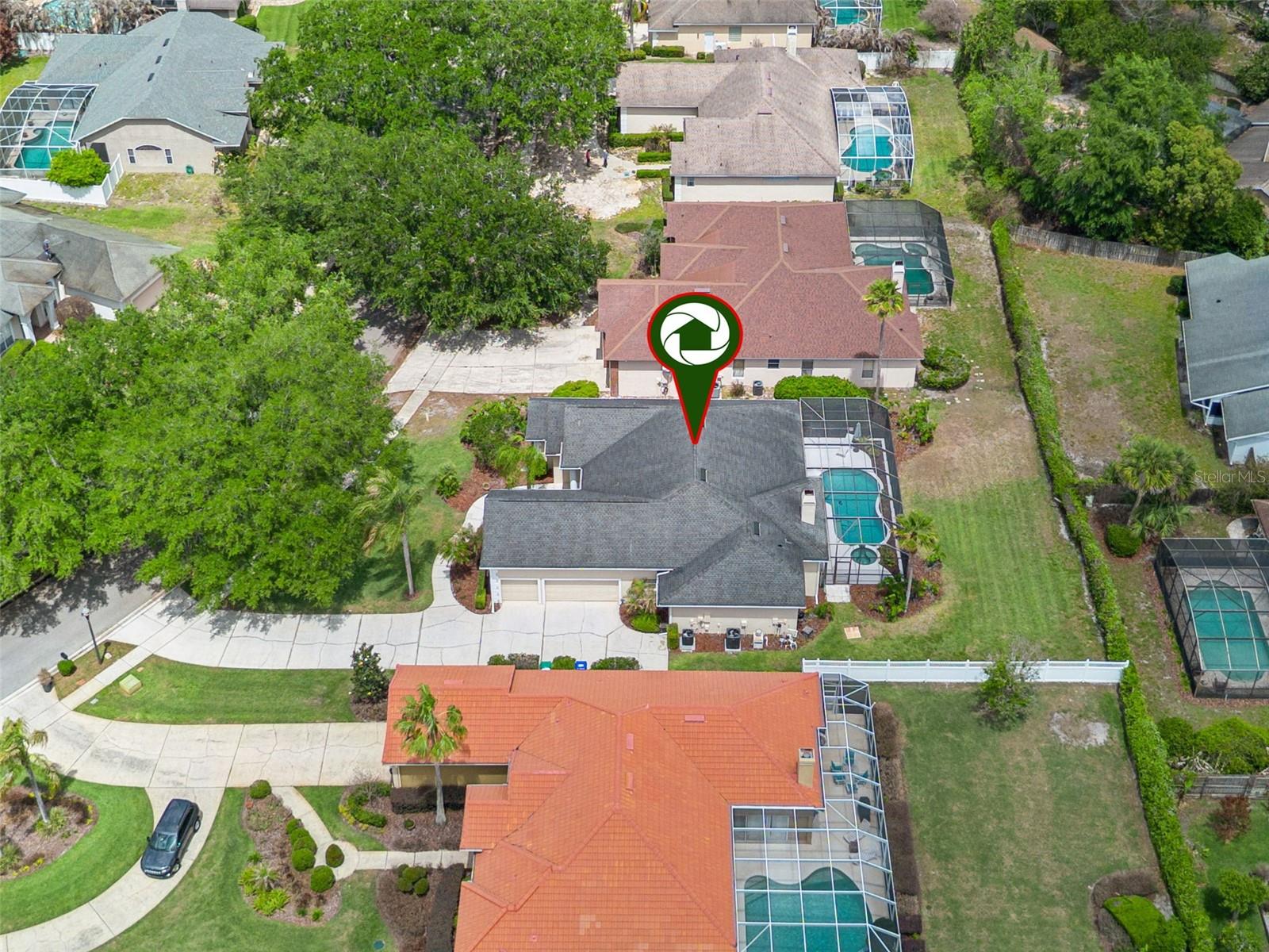 Image 44 of 49 For 3865 Winding Lake Circle