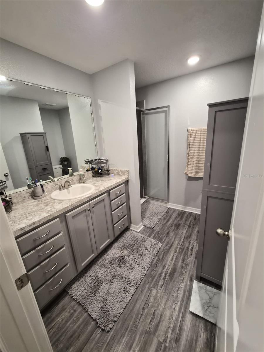 Image 6 of 14 For 214 Linda Lane