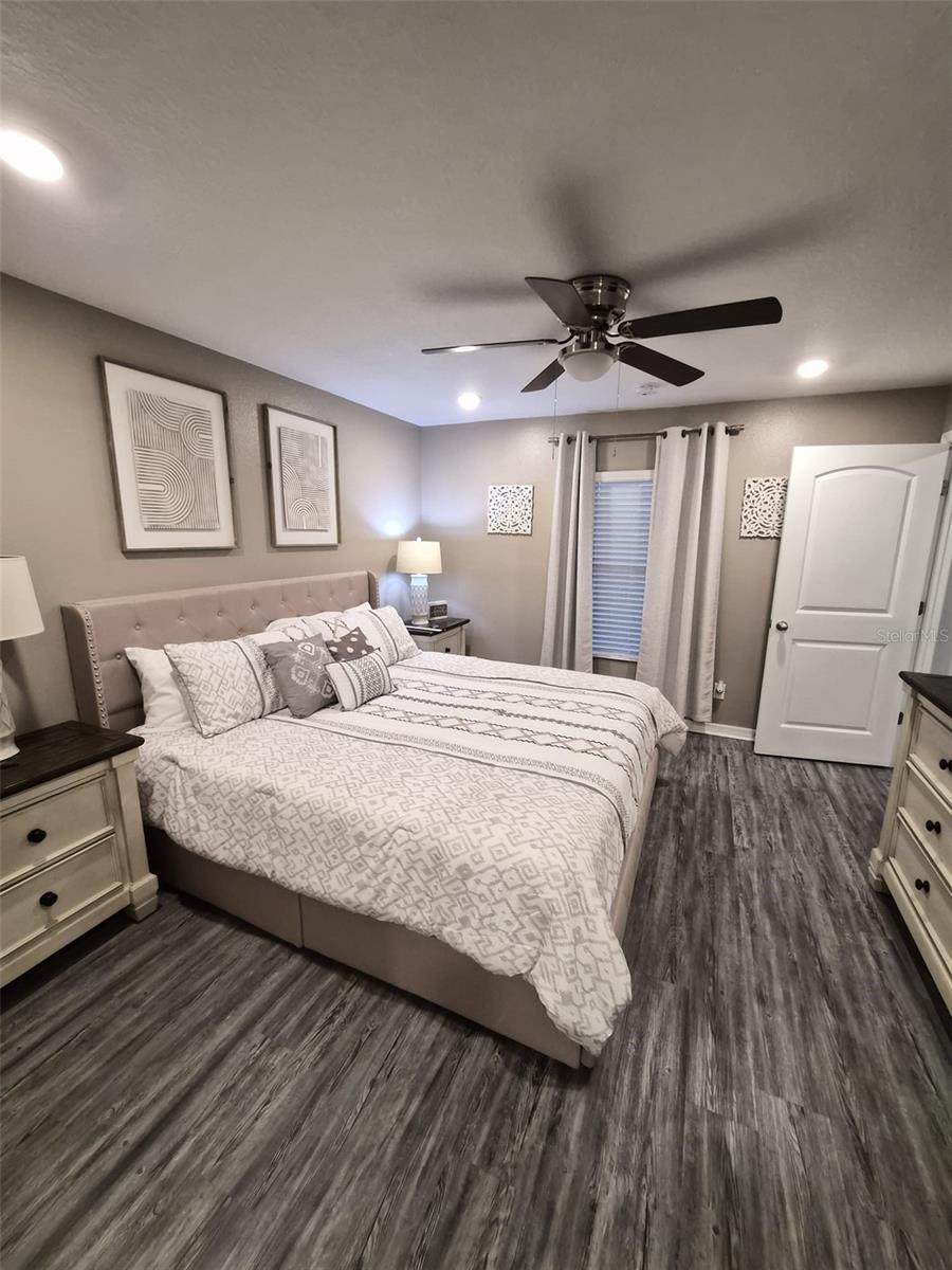 Image 9 of 14 For 214 Linda Lane