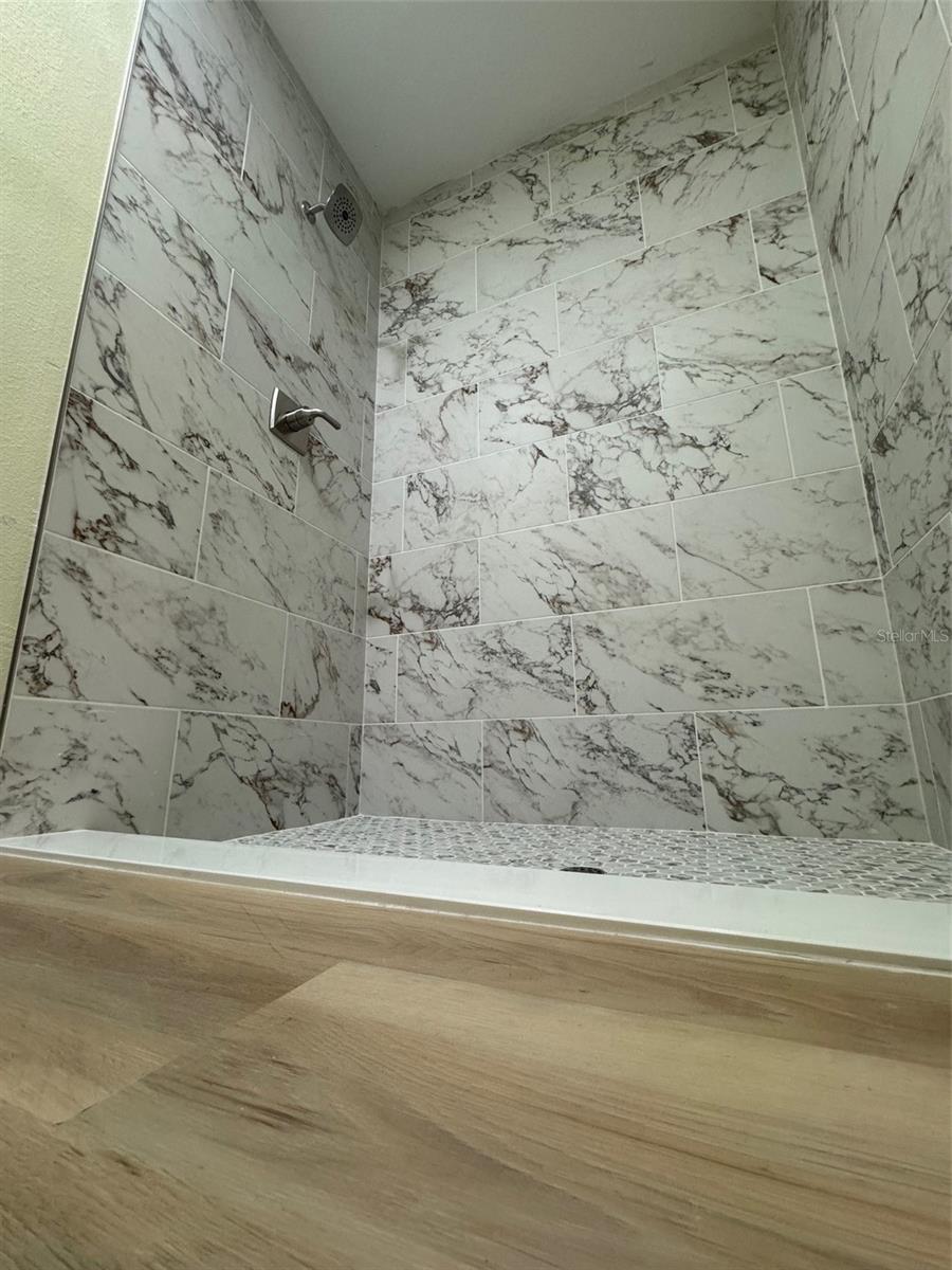 Image 8 of 10 For 2317 Sun Valley Circle 2317