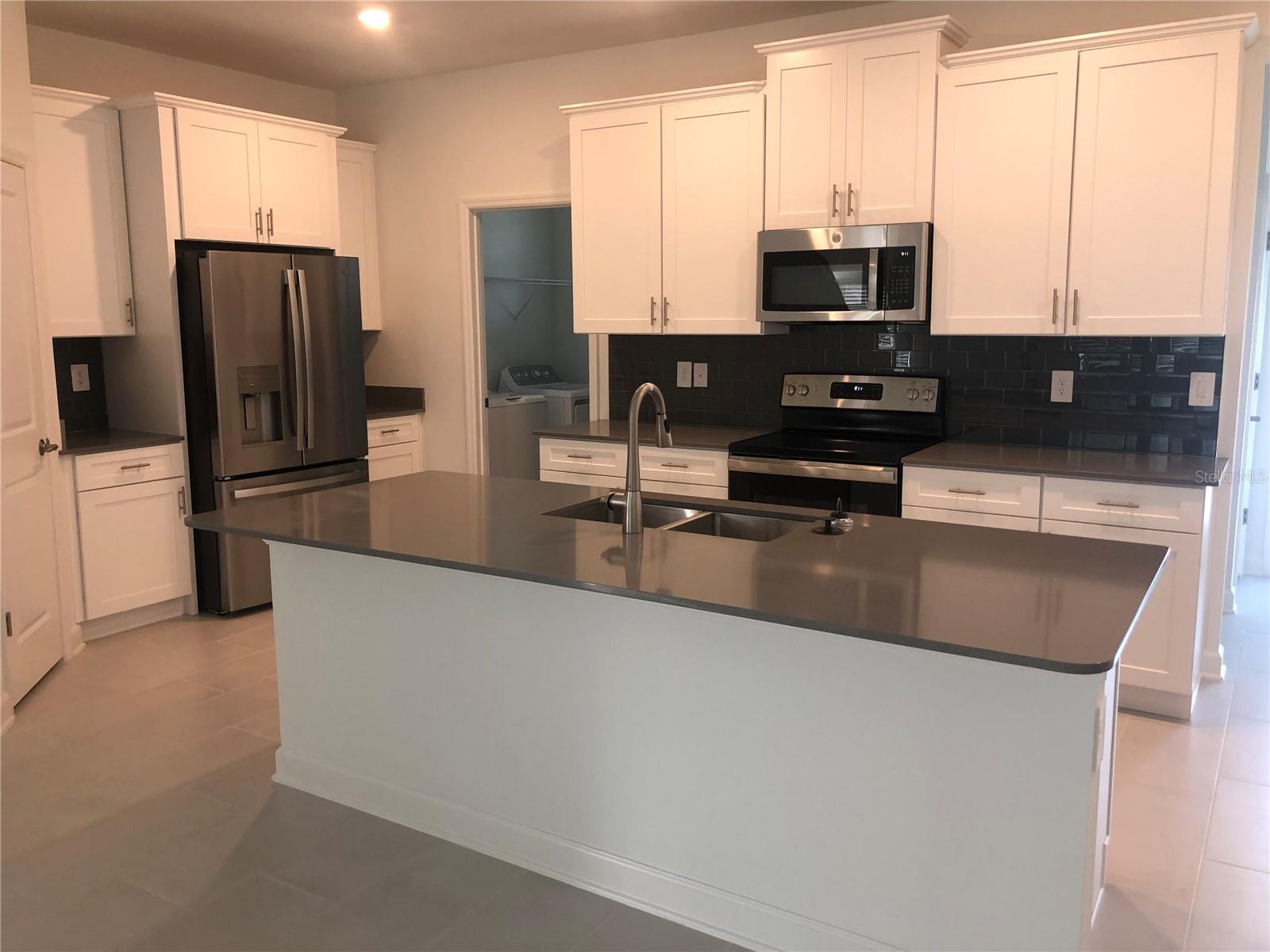 Image 3 of 15 For 3031 Addison Boulevard