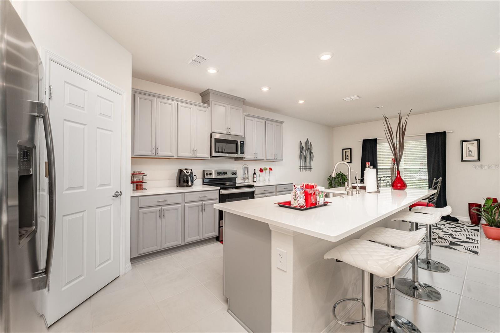 Image 4 of 7 For 3444 Bellissimo Avenue