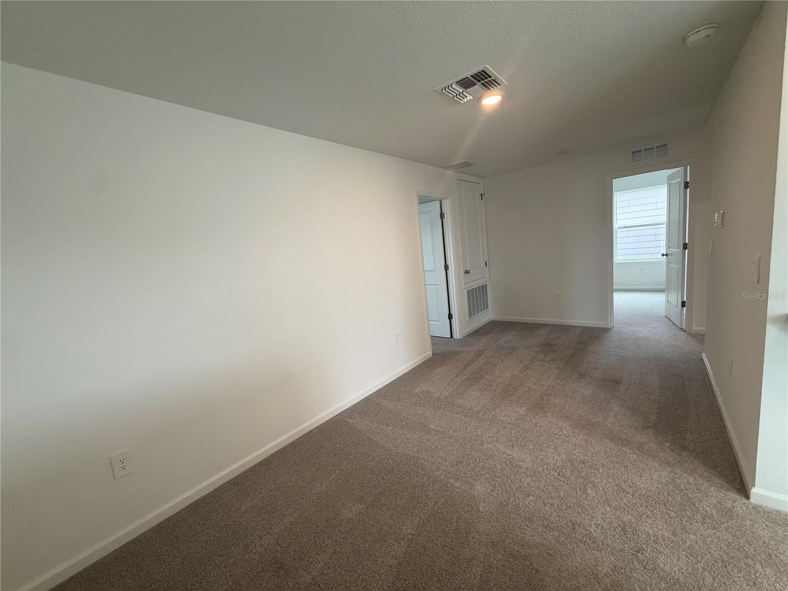 Image 10 of 24 For 4378 River Beacon Boulevard