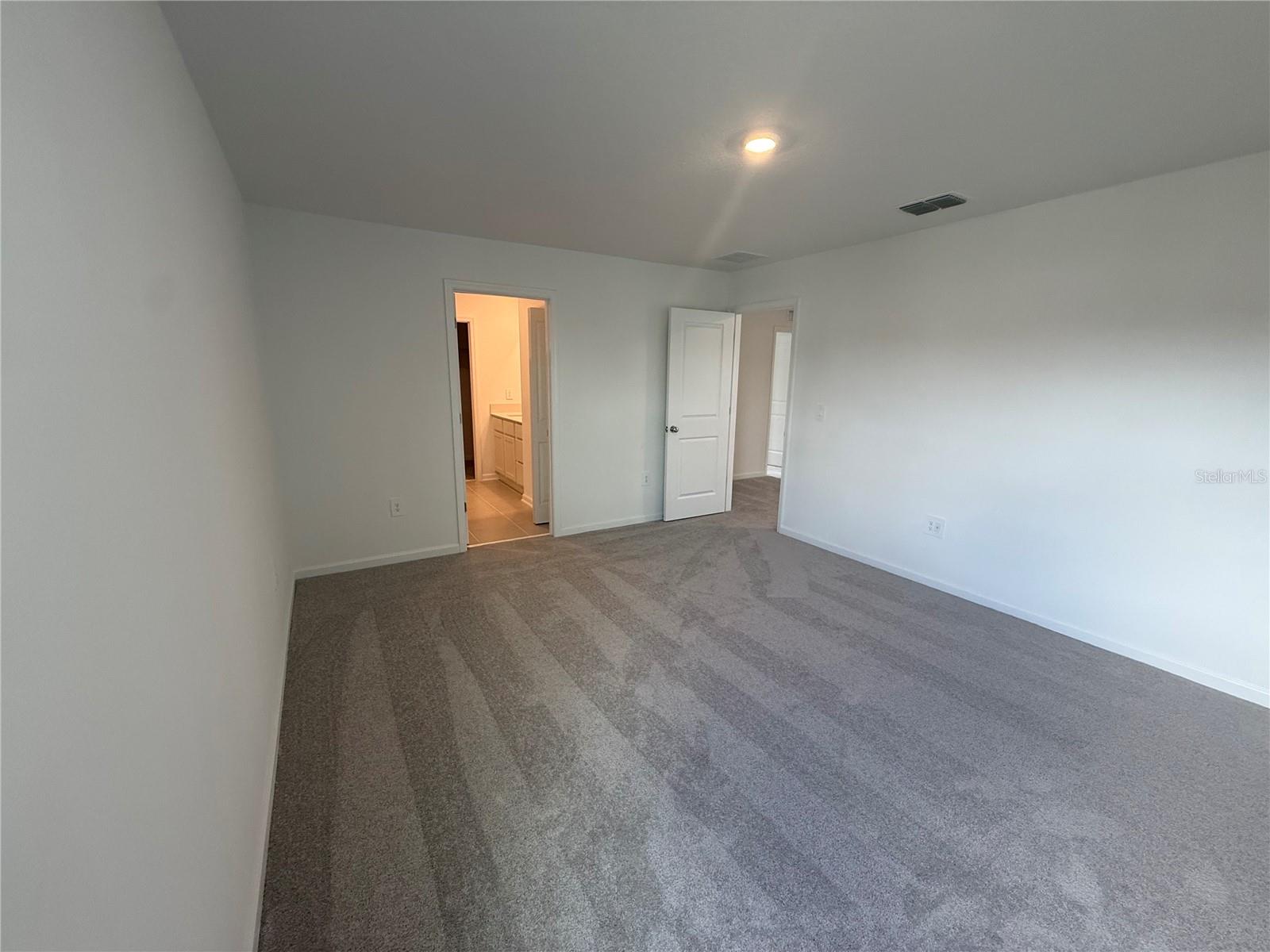 Image 13 of 24 For 4378 River Beacon Boulevard