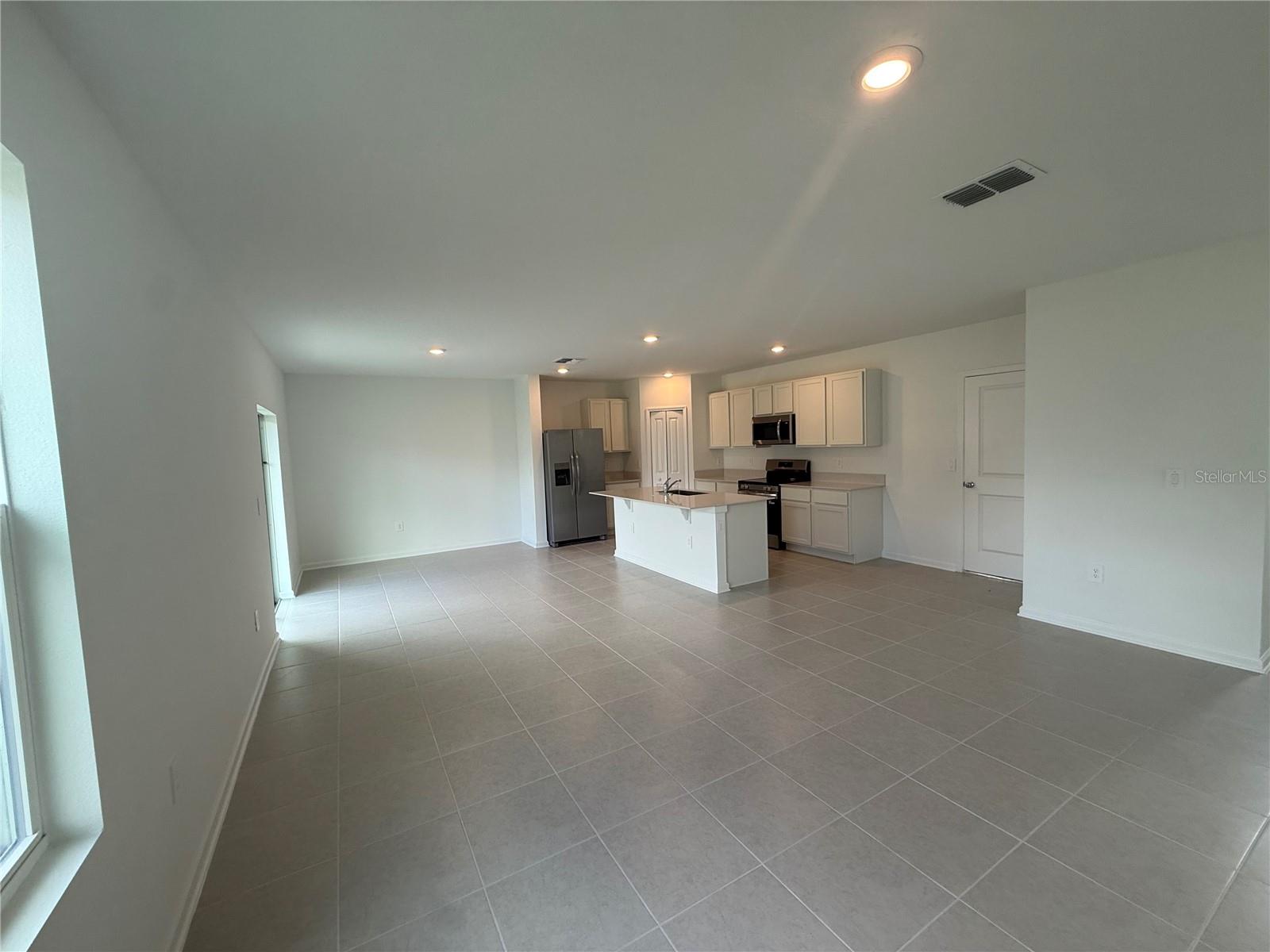 Image 3 of 24 For 4378 River Beacon Boulevard
