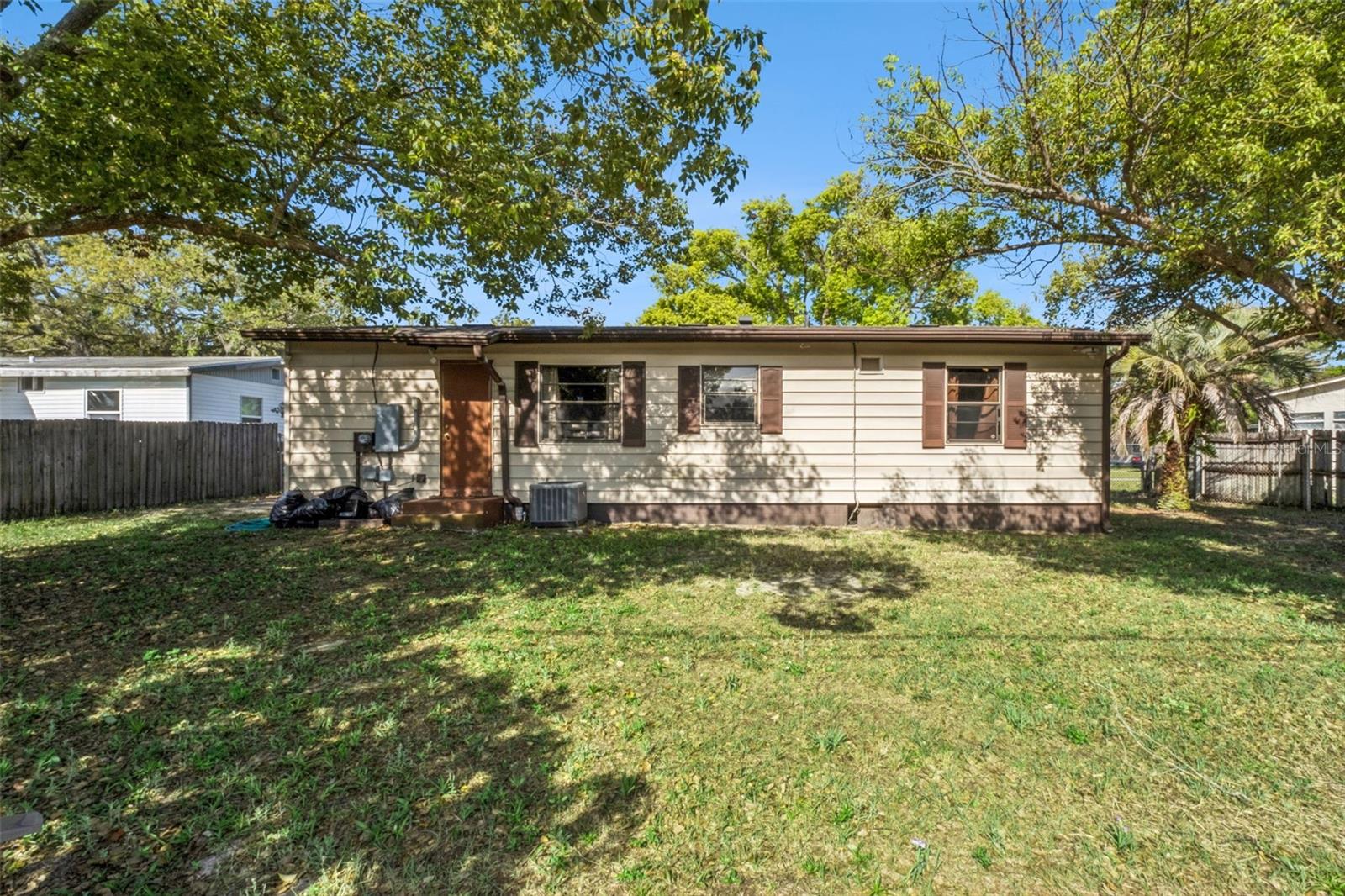 Image 3 of 27 For 217 Colony Drive