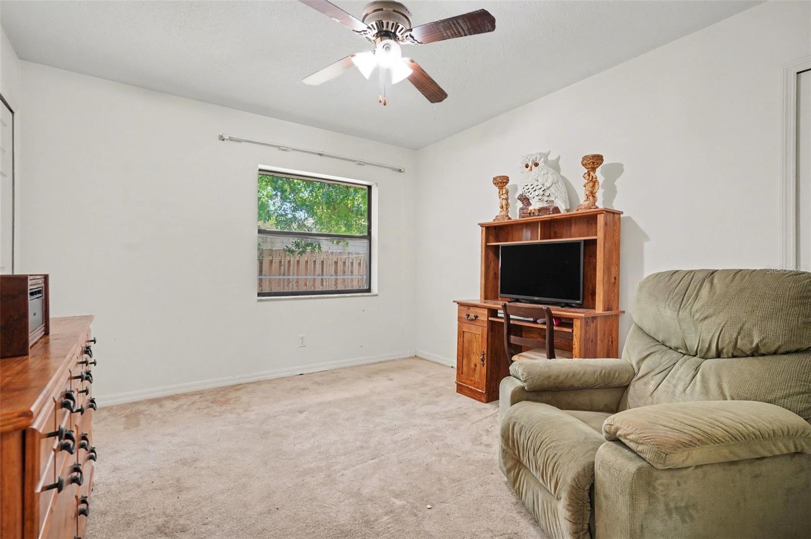 Image 22 of 27 For 909 Kanawha Street