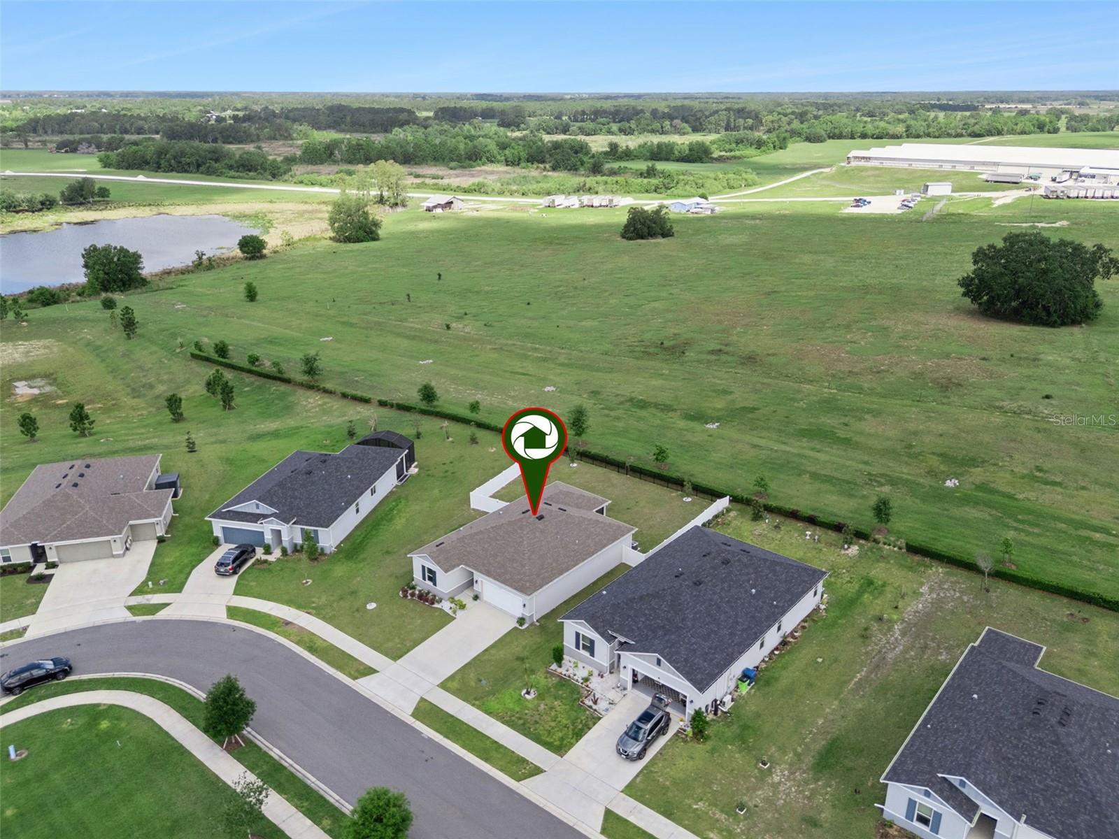 Image 4 of 64 For 1682 Littleleaf Boxwood Loop