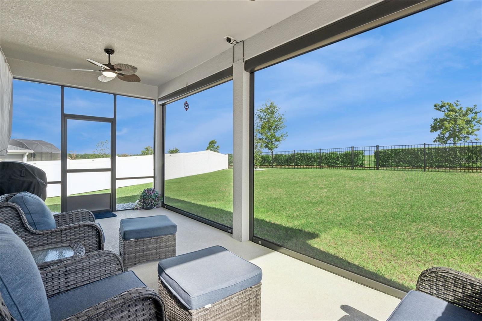 Image 42 of 64 For 1682 Littleleaf Boxwood Loop