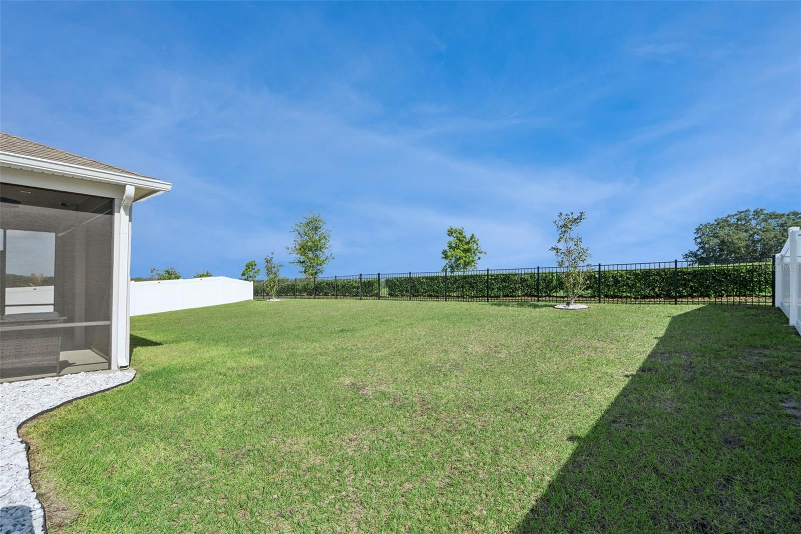 Image 46 of 64 For 1682 Littleleaf Boxwood Loop