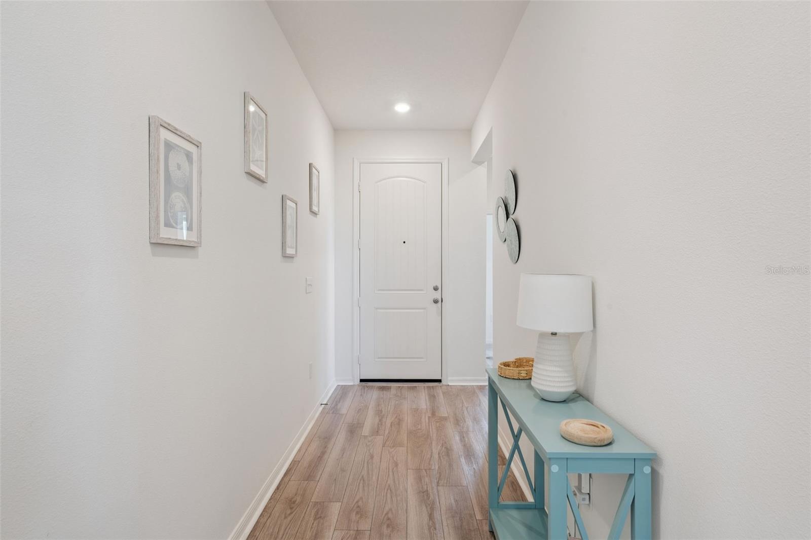 Image 6 of 64 For 1682 Littleleaf Boxwood Loop