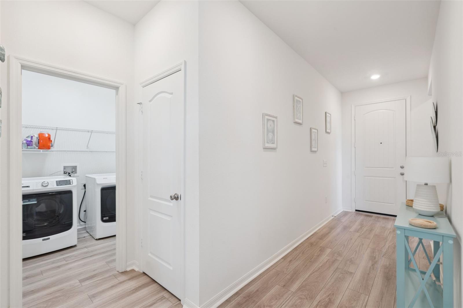 Image 8 of 64 For 1682 Littleleaf Boxwood Loop