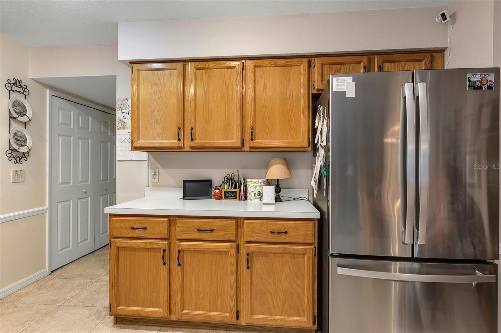 Image 17 of 34 For 406 Sterling Lake Dr