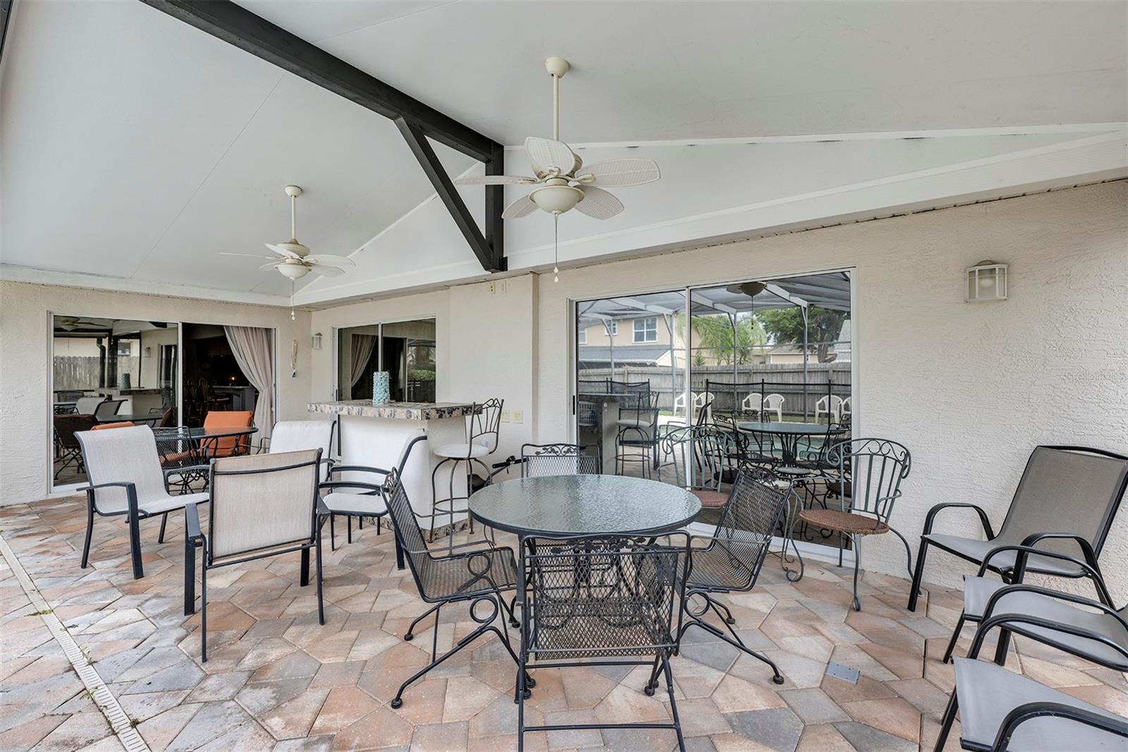 Image 22 of 34 For 406 Sterling Lake Dr