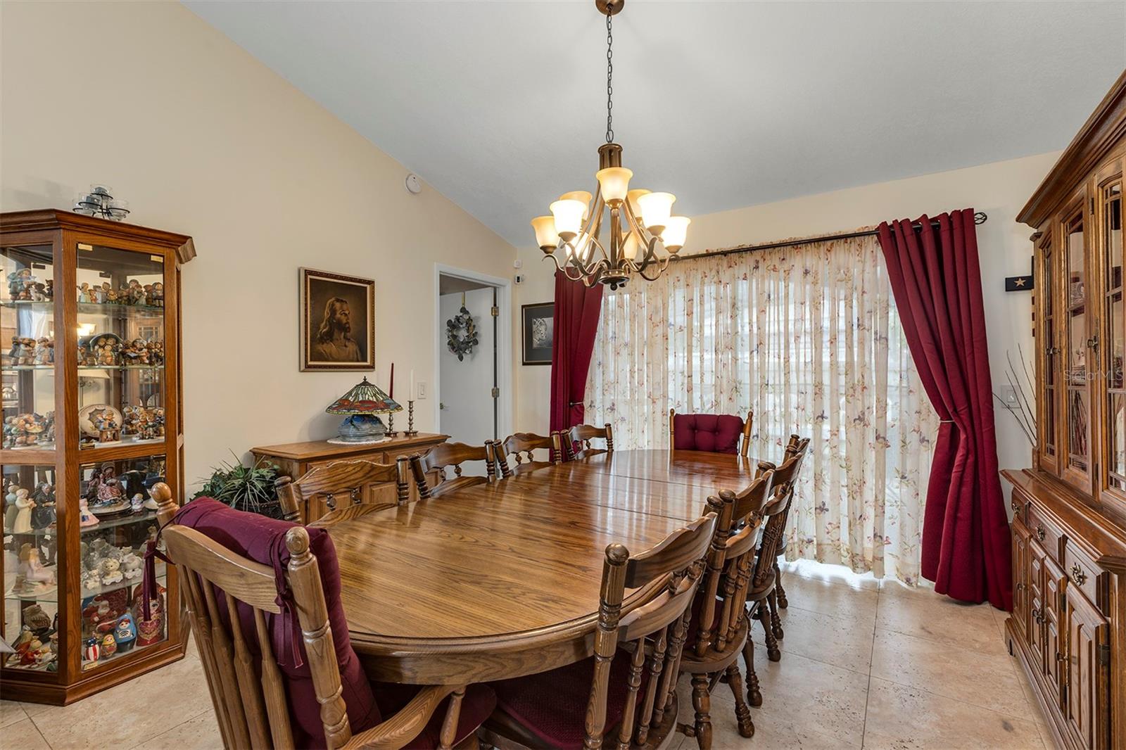 Image 7 of 34 For 406 Sterling Lake Dr