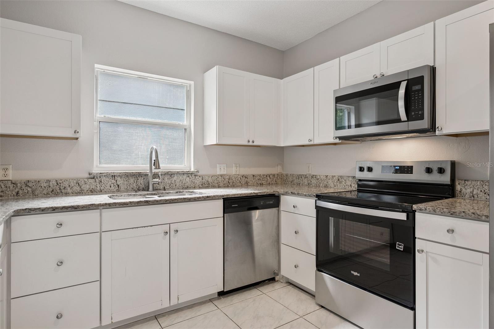 Image 4 of 18 For 2522 Woods Edge Circle