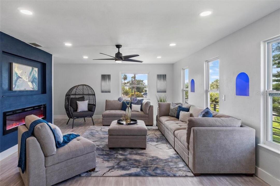 Image 18 of 42 For 307 161st Avenue