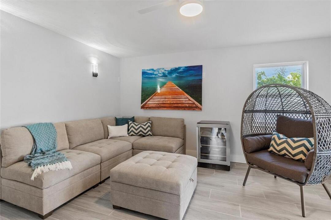 Image 23 of 42 For 307 161st Avenue