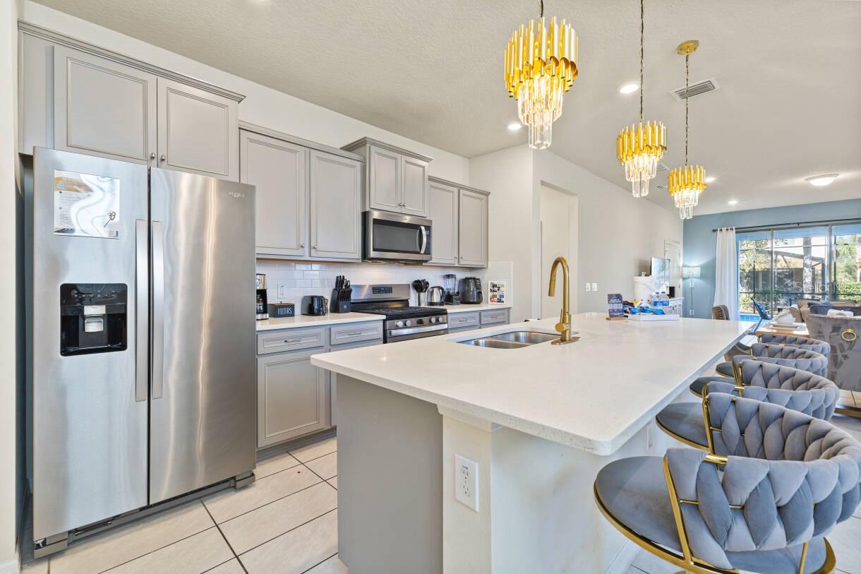 Image 18 of 84 For 5405 Misty Oak Circle