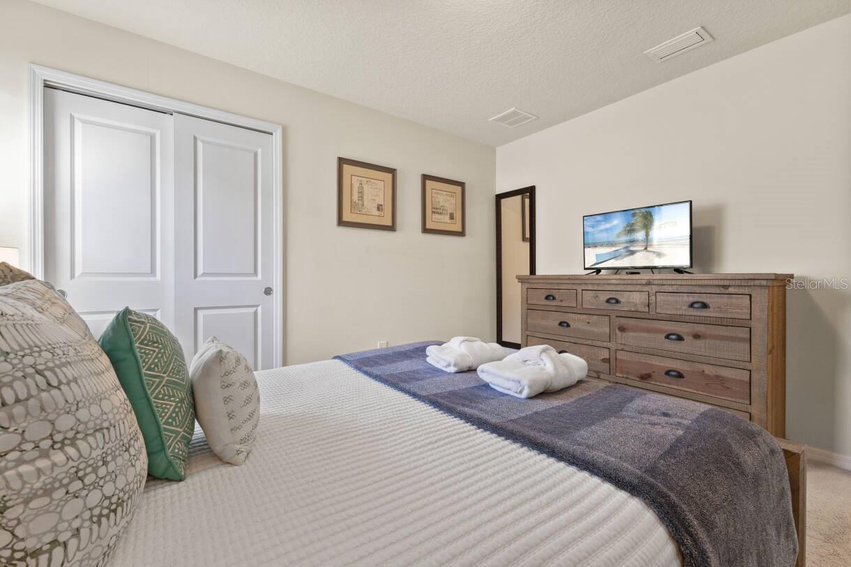 Image 59 of 84 For 5405 Misty Oak Circle