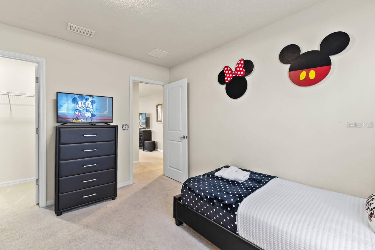 Image 66 of 84 For 5405 Misty Oak Circle