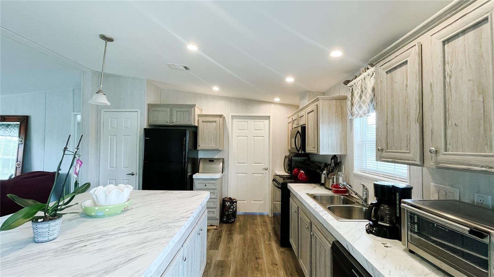 Image 14 of 18 For 16161 276th Street