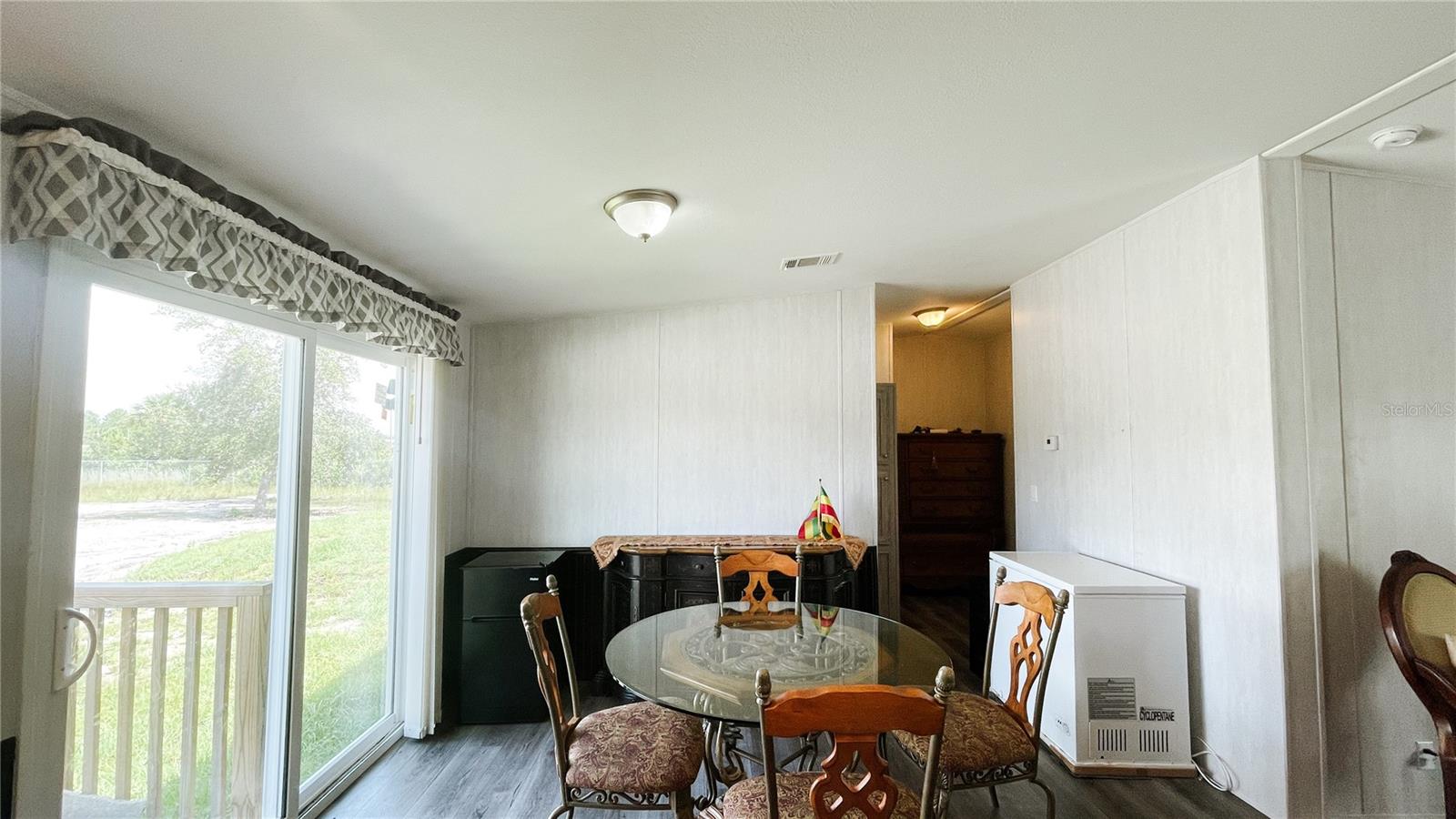 Image 17 of 18 For 16161 276th Street